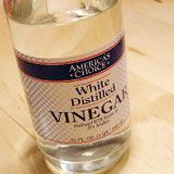jar of white vinegar