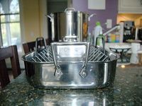 metal roasting pan